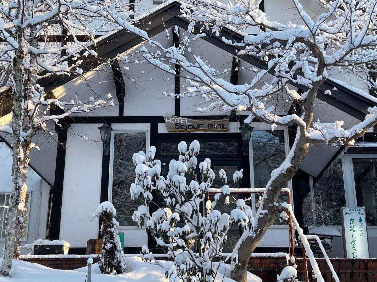 Hotel Sejour Mint In Hakuba Exterior photo